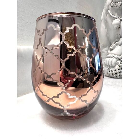 NWOT Set of 2 California Pantry Rose Gold Quatrefoil Stemless Wine Glasses - Picture 2 of 2